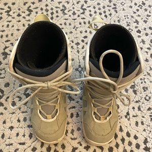 Lamar AKA C LINERED WOMEN USA 8 EUR 40.5 UK 7